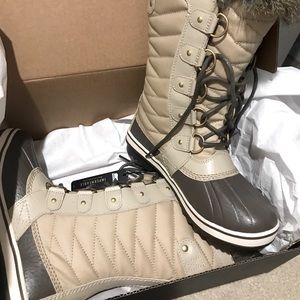 Brand new in box Sorel boots! Never worn (ordered wrong size)